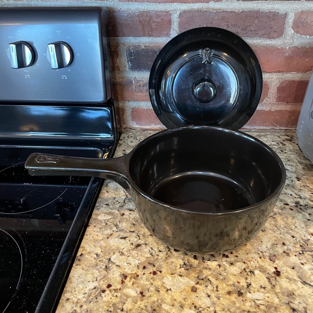 Xtrema 2.5 quart ceramic sauce pan